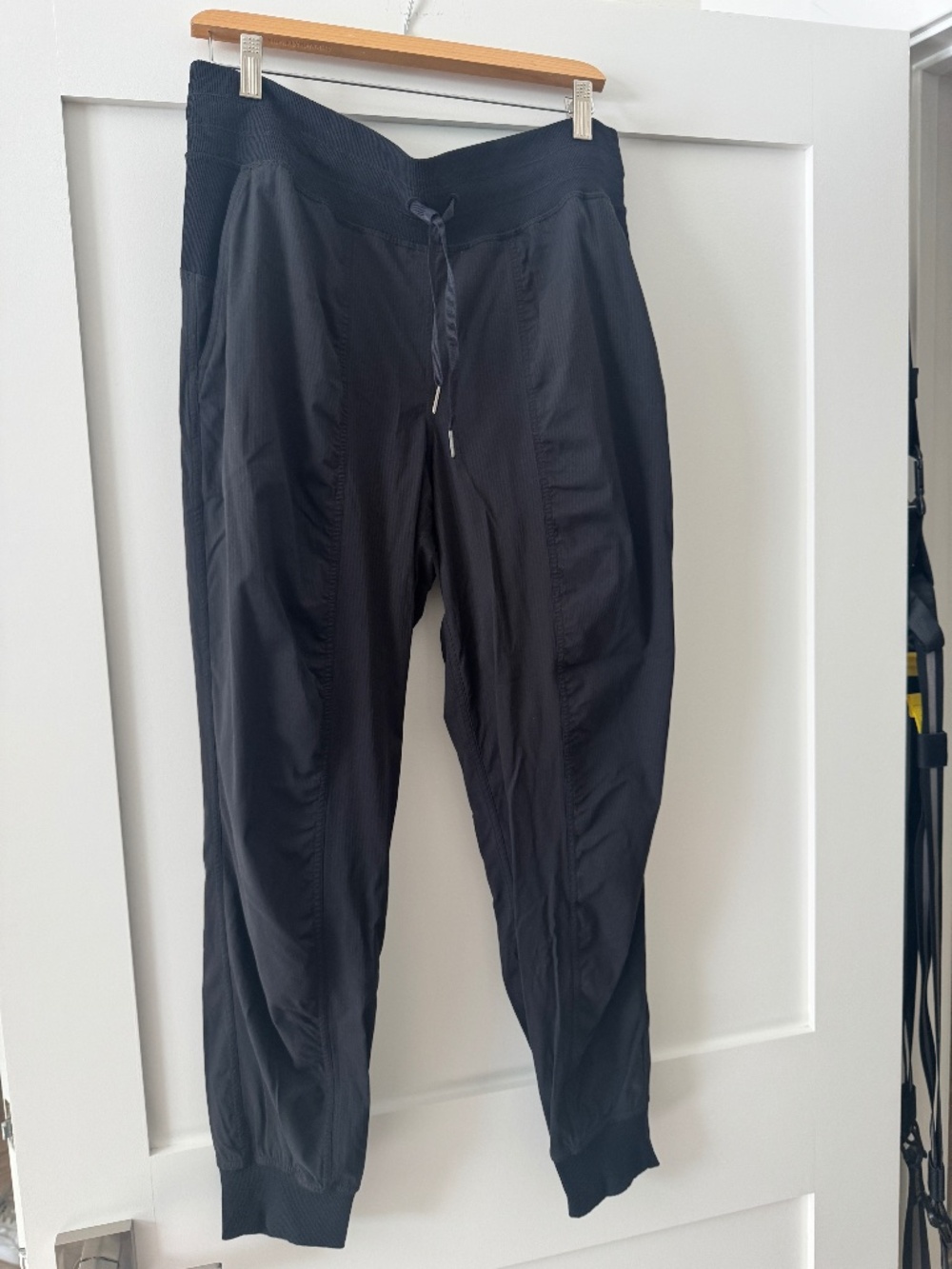 Lulu Lemon: Dance Studio Mid-Rise Jogger Full Length - Picture 7 of 9